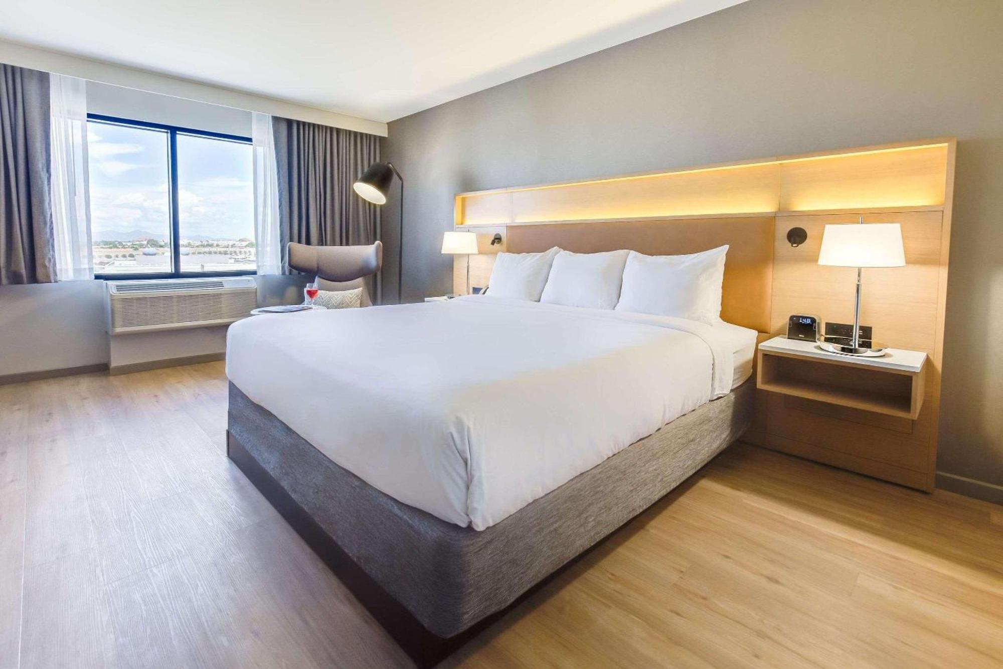 Radisson Hotel Phoenix Airport Eksteriør billede